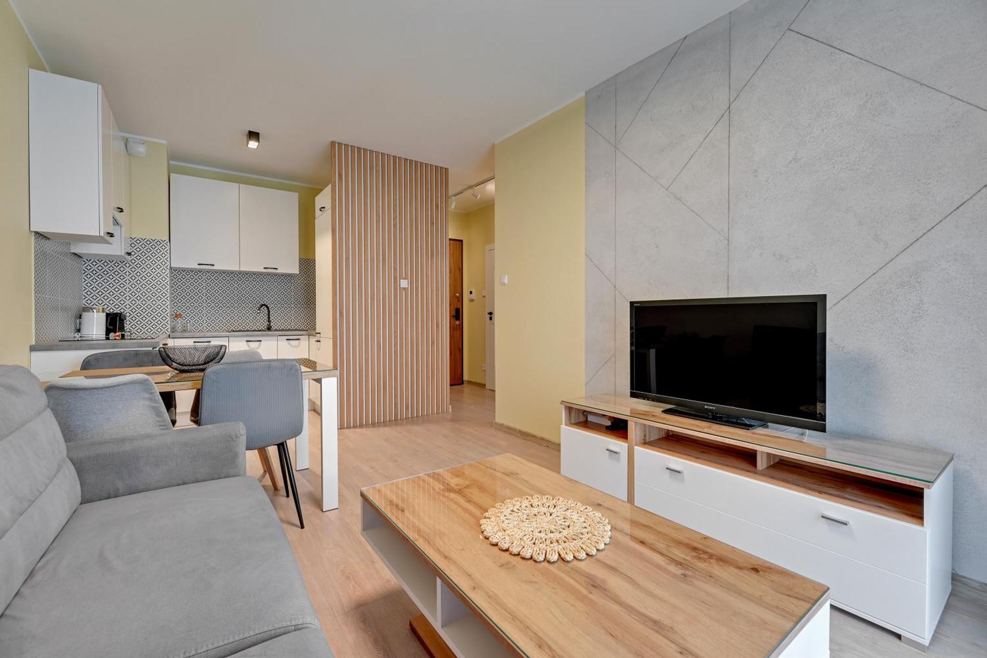 Zajezdnia Wrzeszcz Seaside & Parking By Downtown Apartments Gdansk Exterior photo